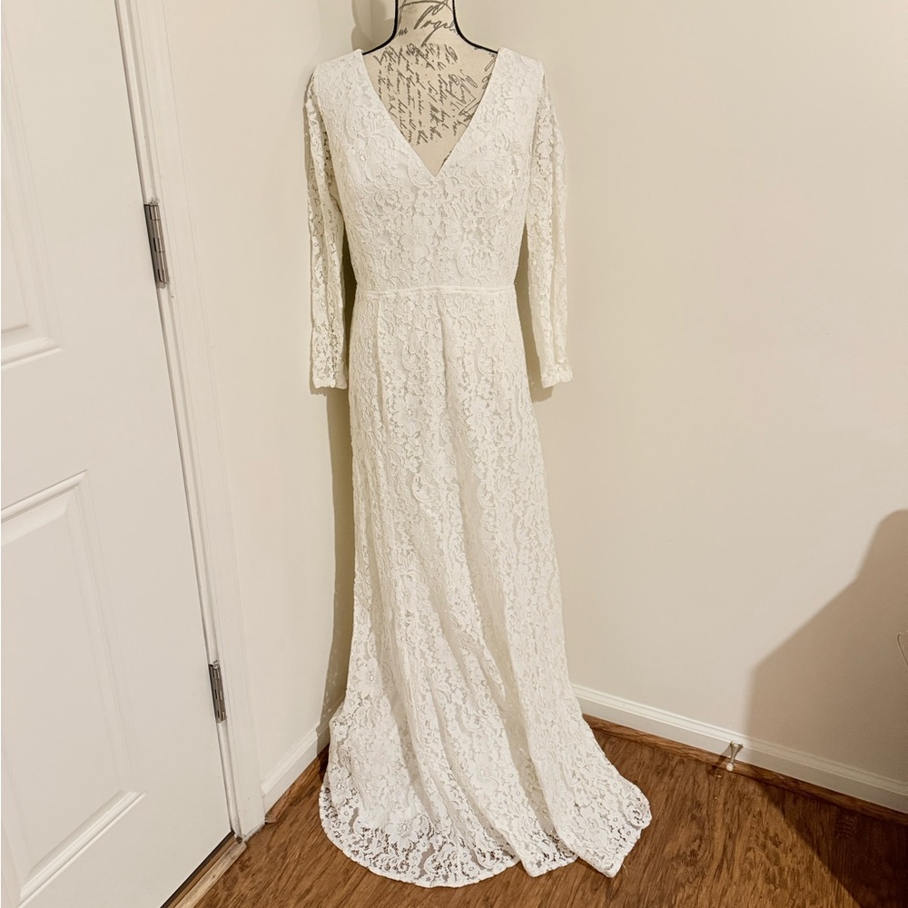 Fashion nova wedding dress - Picture 4 of 12